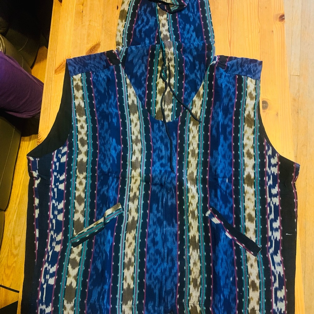 nuevo americana vintage pullover vest!!